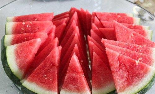 娱乐吃瓜酱吸管糖,揭秘明星幕后趣事  第3张